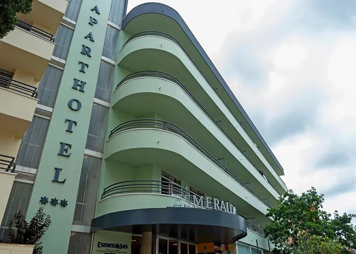 Medplaya Aparthotel Esmeraldas Tossa de Mar